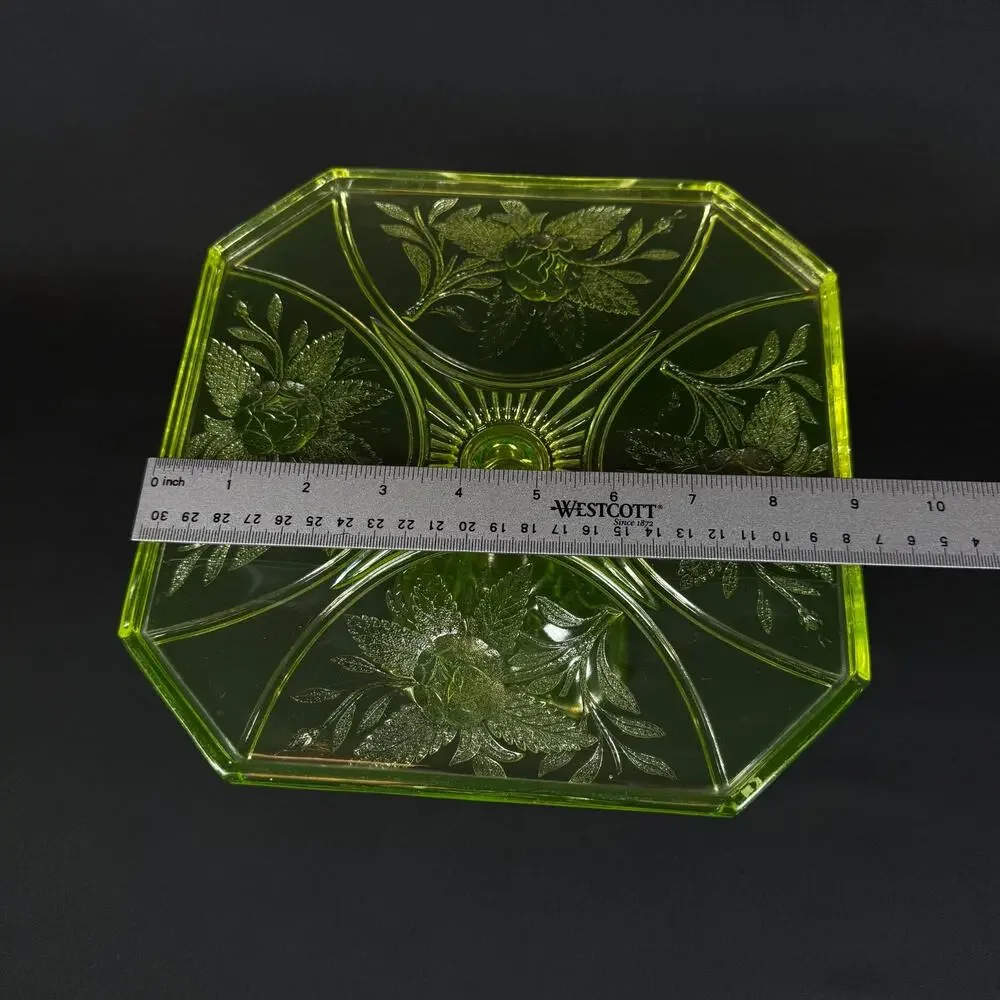 Vintage large vaseline Uranium Glass green Cake Stand flowers Pattern h6
